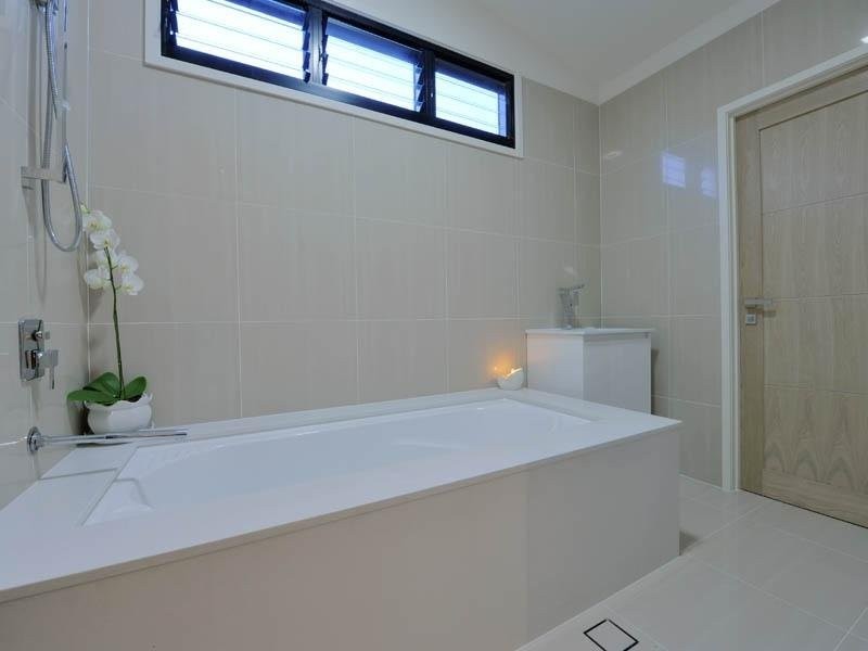 East Brisbane QLD 4169