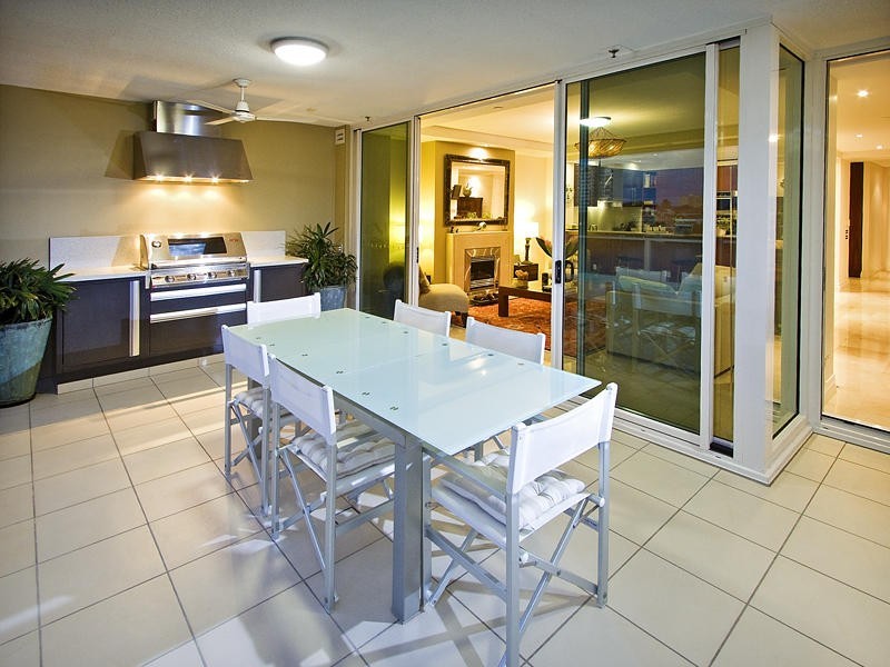 5E/39 Castlebar Street, Kangaroo Point QLD 4169