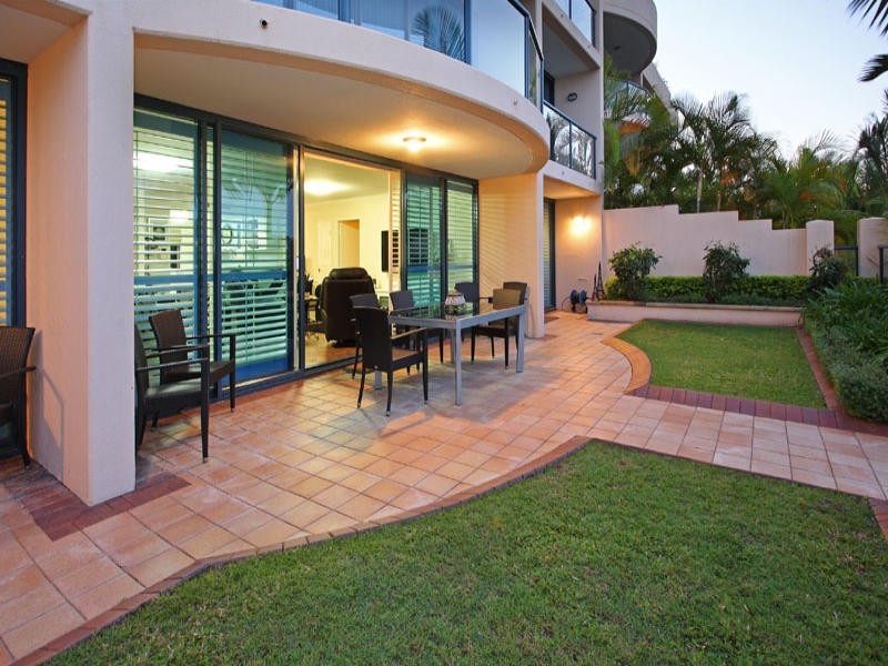 8 Goodwin Street, Kangaroo Point QLD 4169