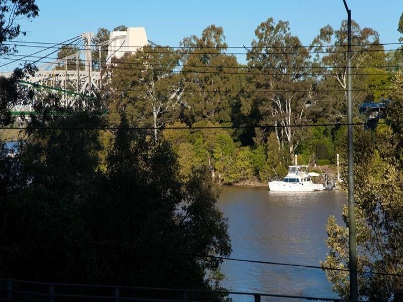 6/27 Radnor Street, Indooroopilly QLD 4068