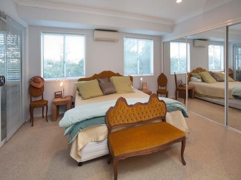 6/27 Radnor Street, Indooroopilly QLD 4068