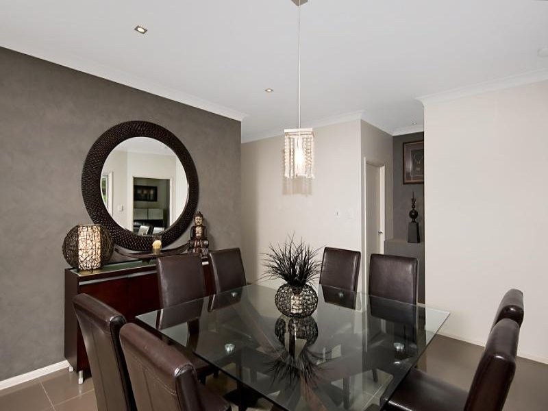 3 La Belle Court, Westlake QLD 4074