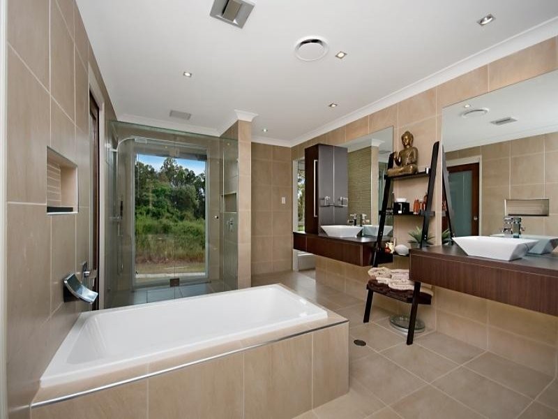 3 La Belle Court, Westlake QLD 4074