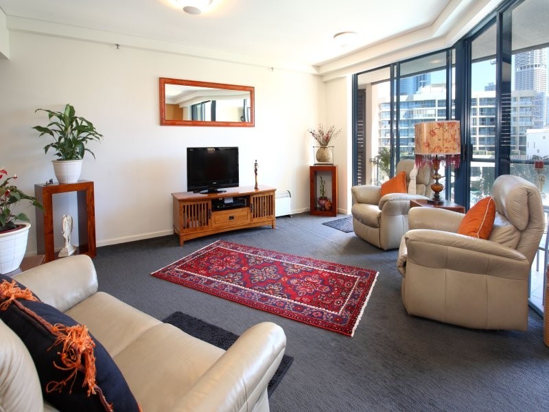 18/55 Darragh Street, Kangaroo Point QLD 4169