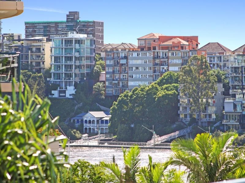 18/55 Darragh Street, Kangaroo Point QLD 4169