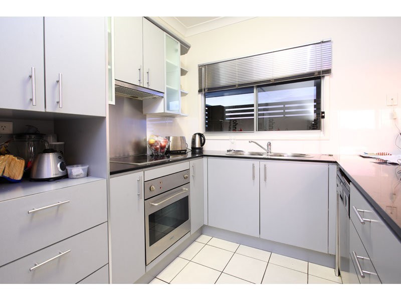 18/915 Stanley Street, East Brisbane QLD 4169