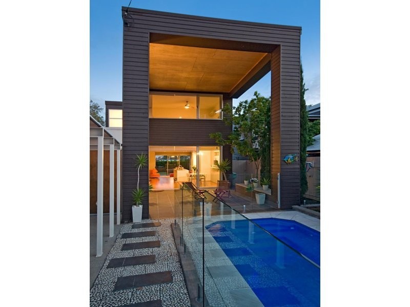 72 King Arthur Terrace, Tennyson QLD 4105