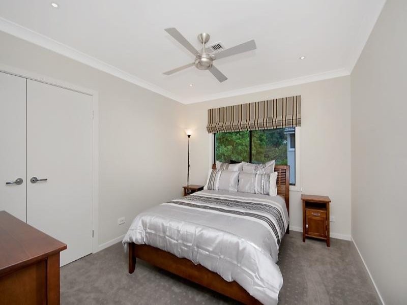 149 Hillside Terrace, St Lucia QLD 4067