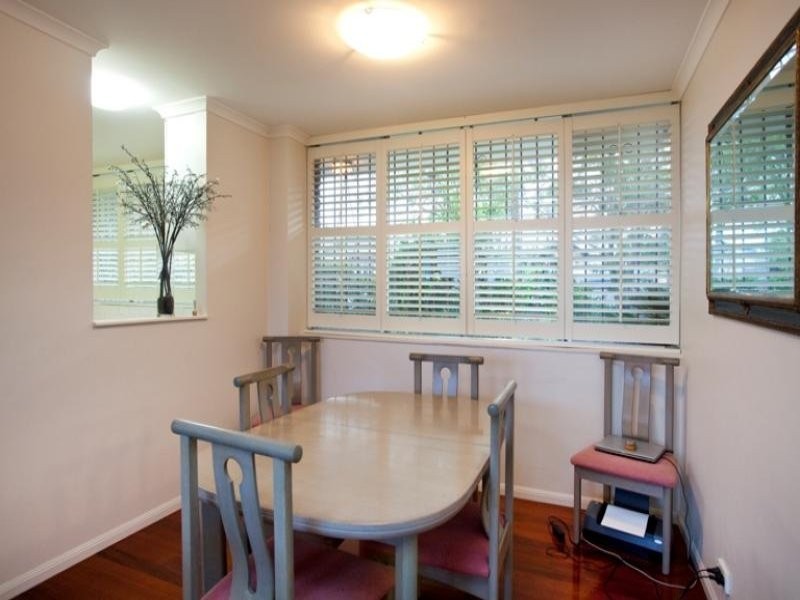 2/70 Swann Road, Taringa QLD 4068