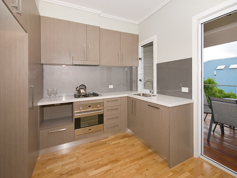 4/185 Norman Avenue, Norman Park QLD 4170