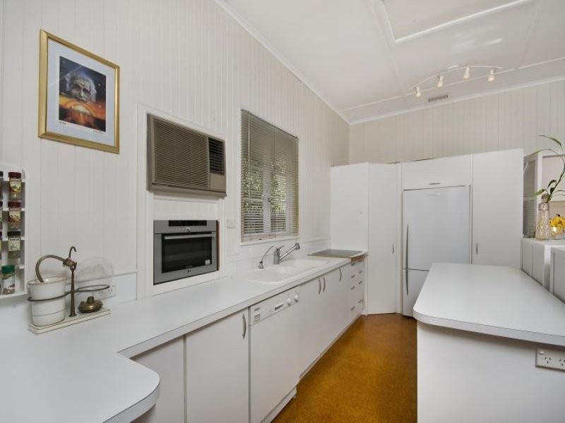 61 Camp Street, Toowong QLD 4066