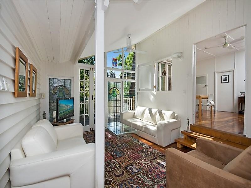 61 Camp Street, Toowong QLD 4066