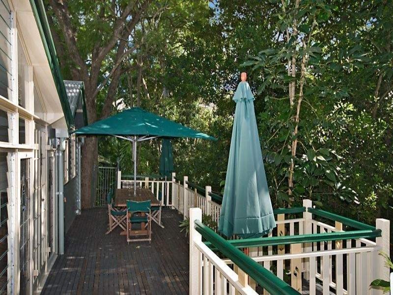 61 Camp Street, Toowong QLD 4066