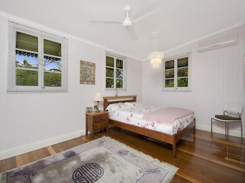 61 Camp Street, Toowong QLD 4066