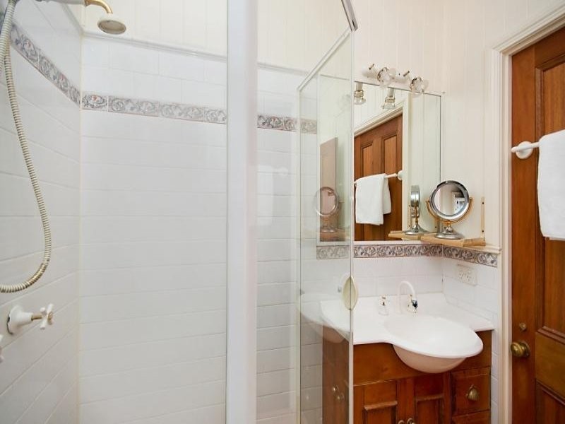 61 Camp Street, Toowong QLD 4066