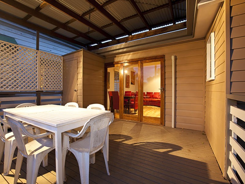 18 Mark Street, New Farm QLD 4005