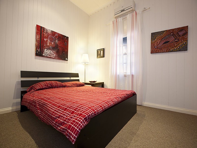 18 Mark Street, New Farm QLD 4005