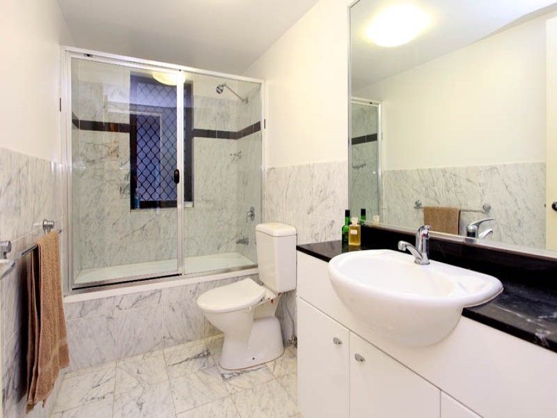165 Main Street, Kangaroo Point QLD 4169