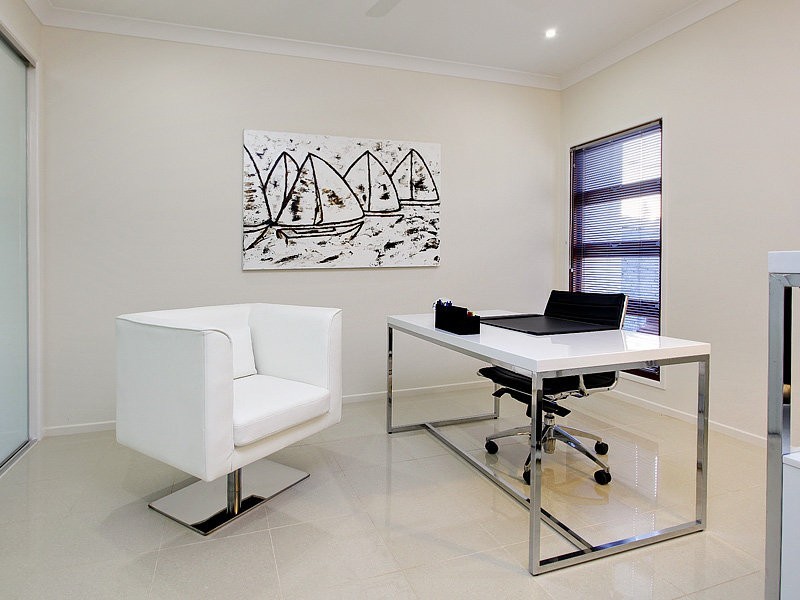 26 alkoomie Street, Wynnum QLD 4178