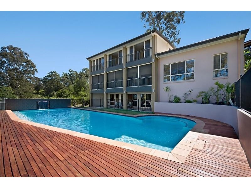 88 Sunset Road, Kenmore QLD 4069
