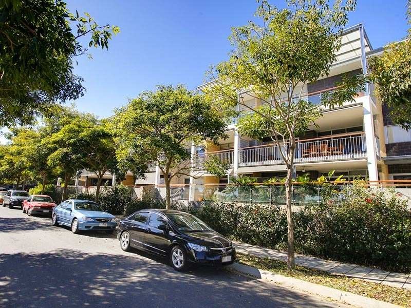 16/18 Addison Avenue, Bulimba QLD 4171