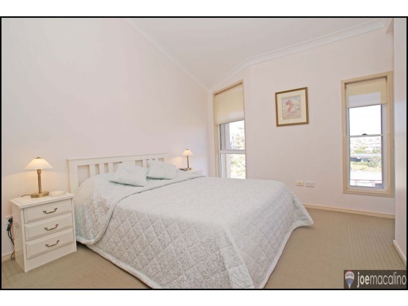 TH10/7 Boyd Street, Bowen Hills QLD 4006