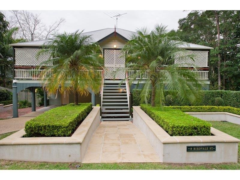 8 Birdvale Street, Taringa QLD 4068