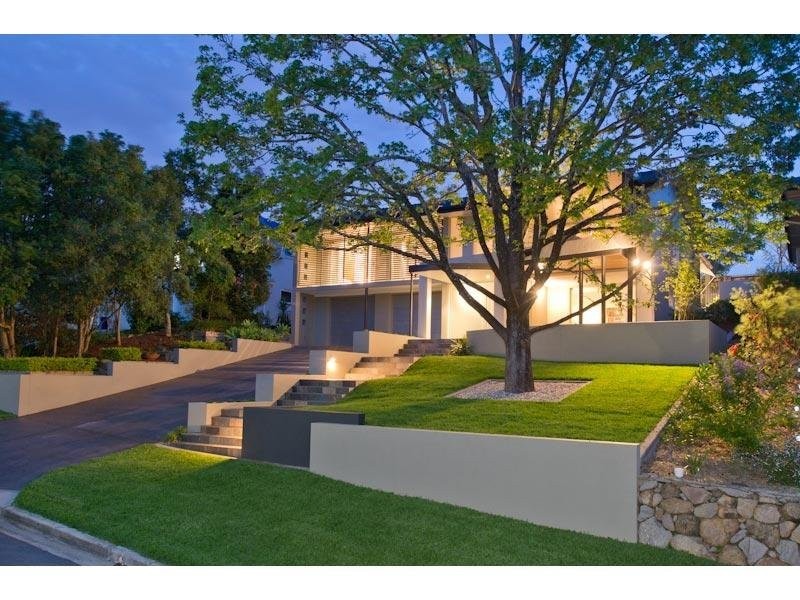 26 Nindethana Street, Indooroopilly QLD 4068