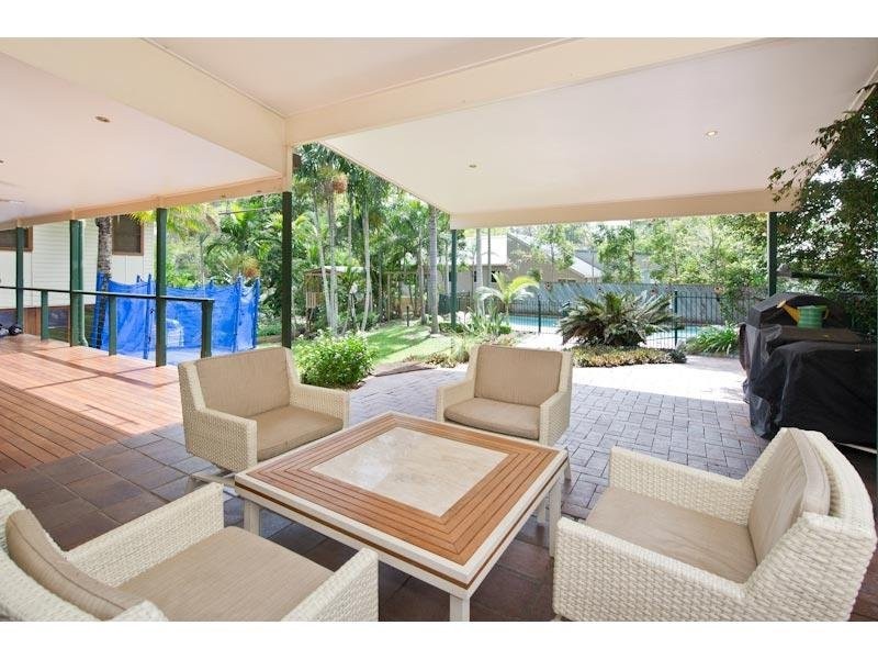 124 Harts Road, Indooroopilly QLD 4068