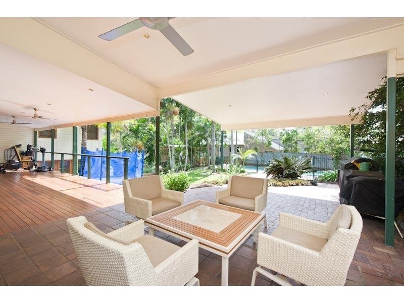 124 Harts Road, Indooroopilly QLD 4068