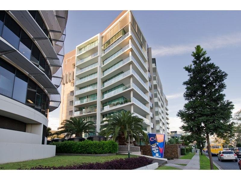 12/205 Coronation Drive, Milton QLD 4064