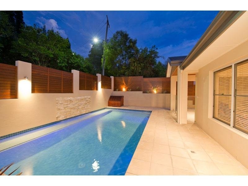 23 Highland Terrace, St Lucia QLD 4067