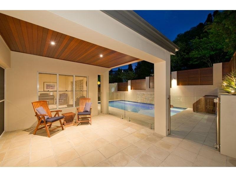 23 Highland Terrace, St Lucia QLD 4067