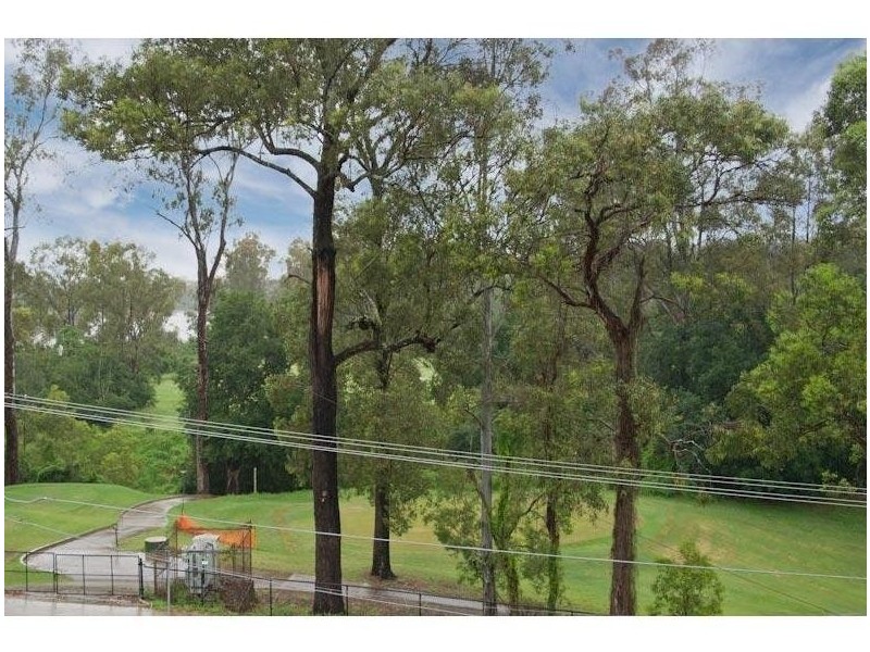 25 Hillside Terrace, St Lucia QLD 4067