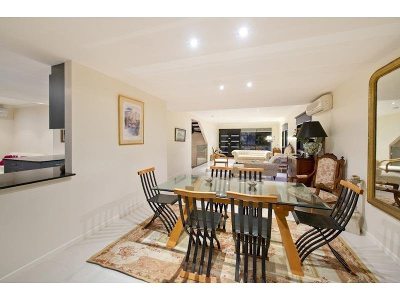 91 Harts Road, Indooroopilly QLD 4068