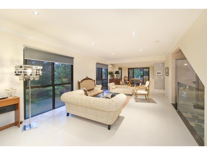 91 Harts Road, Indooroopilly QLD 4068