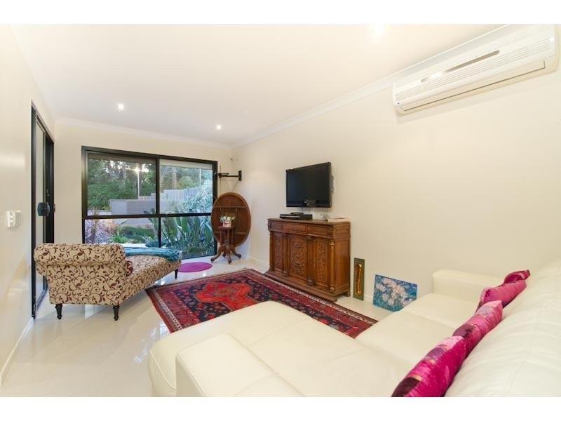 91 Harts Road, Indooroopilly QLD 4068