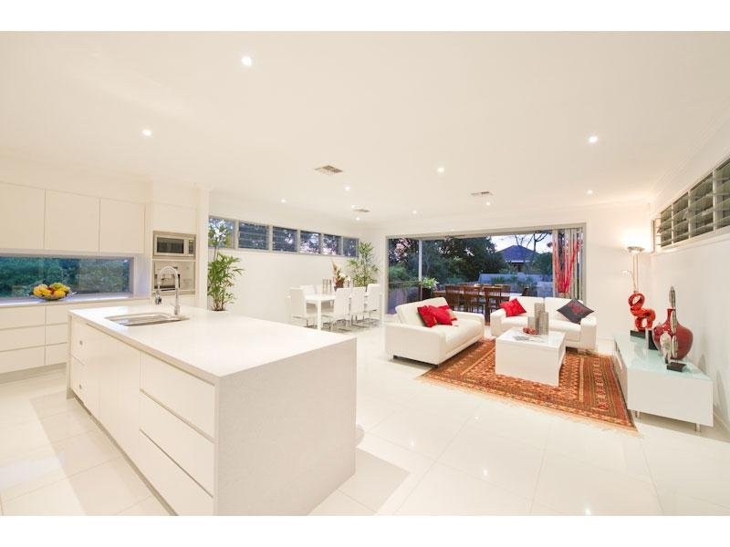 35 Victoria Street, Indooroopilly QLD 4068