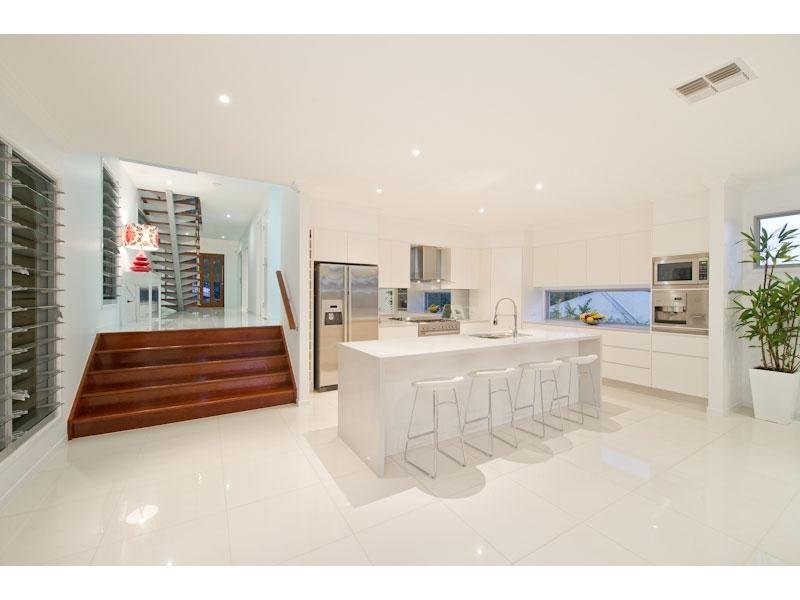 35 Victoria Street, Indooroopilly QLD 4068