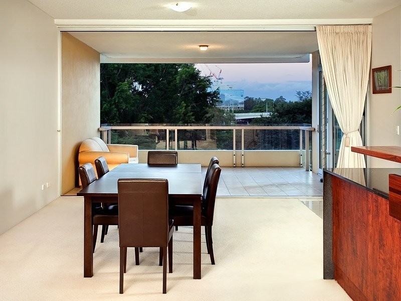 22/15 Tribune Street, South Bank QLD 4101