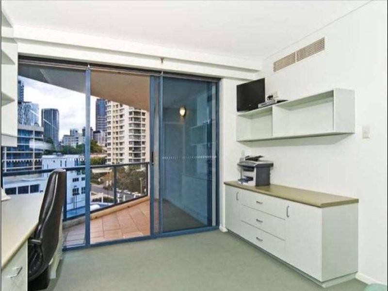 24/55 Darragh Street, Kangaroo Point QLD 4169