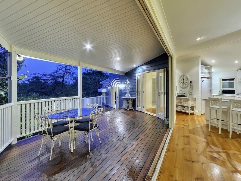 95 Stanley Terrace, Taringa QLD 4068