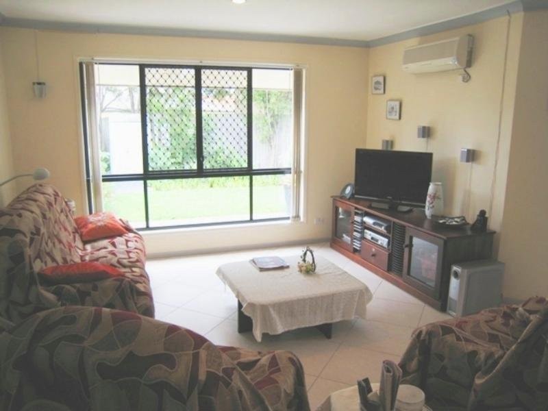 25/8-12 Peter Court, Sunnybank Hills QLD 4109