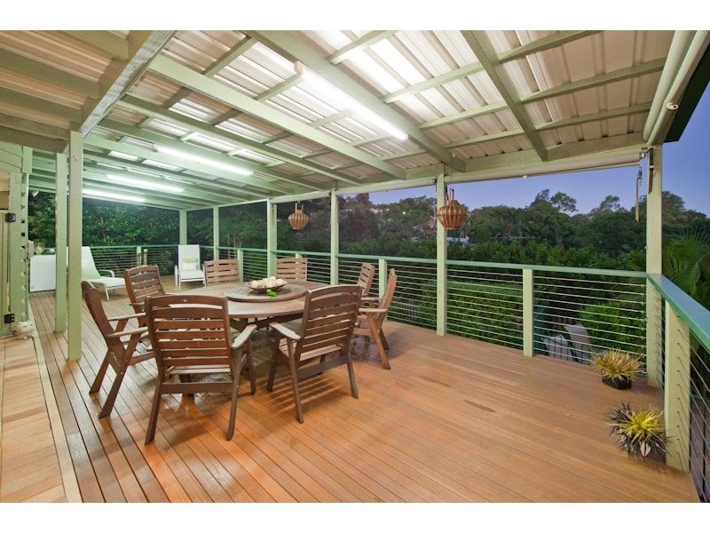 86 Carinya Street, Indooroopilly QLD 4068