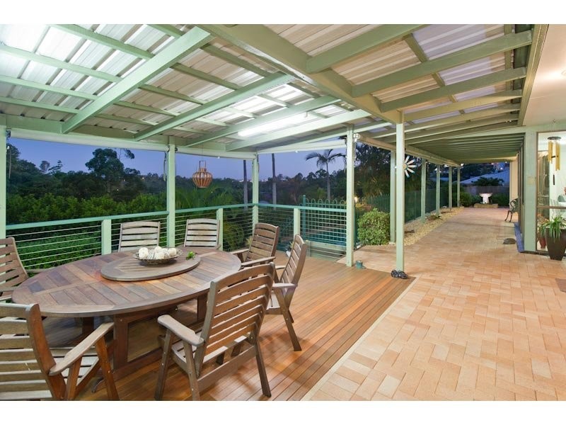 86 Carinya Street, Indooroopilly QLD 4068