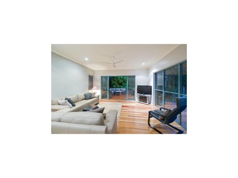 26 Harts Road, Indooroopilly QLD 4068