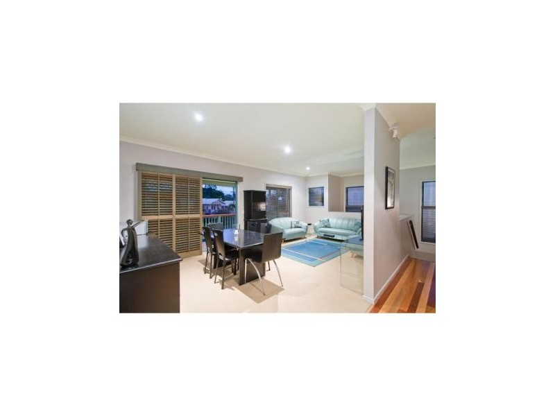 26 Harts Road, Indooroopilly QLD 4068