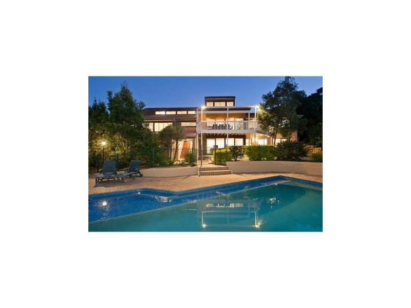 7 Bonhill Court, Indooroopilly QLD 4068