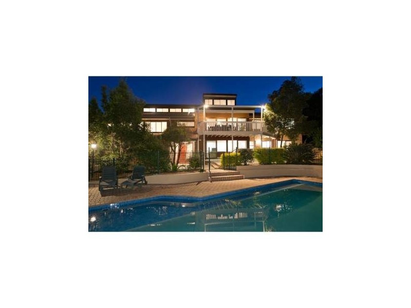 7 Bonhill Court, Indooroopilly QLD 4068