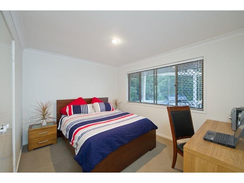 7 Bonhill Court, Indooroopilly QLD 4068